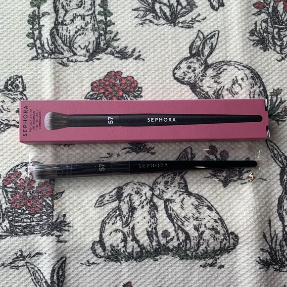 New Sephora Collection PRO Brush Concealer (No. 57) - Picture 4 of 8